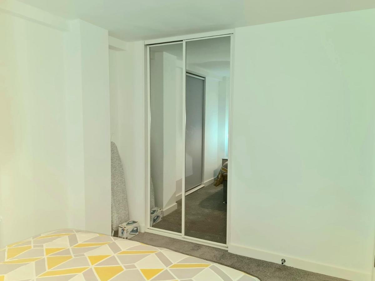 Exquisite Cosy 2-Bed Apartment In Salford Mánchester Exterior foto